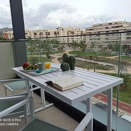 Teatinos Apartment *