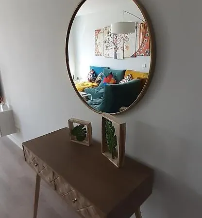 Teatinos Apartment *
